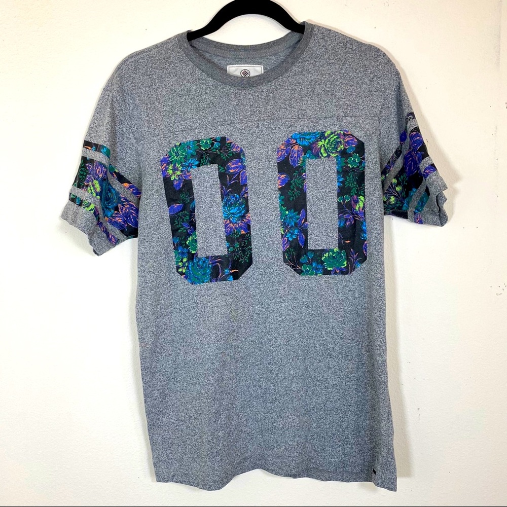 PACSUN GREY TEE